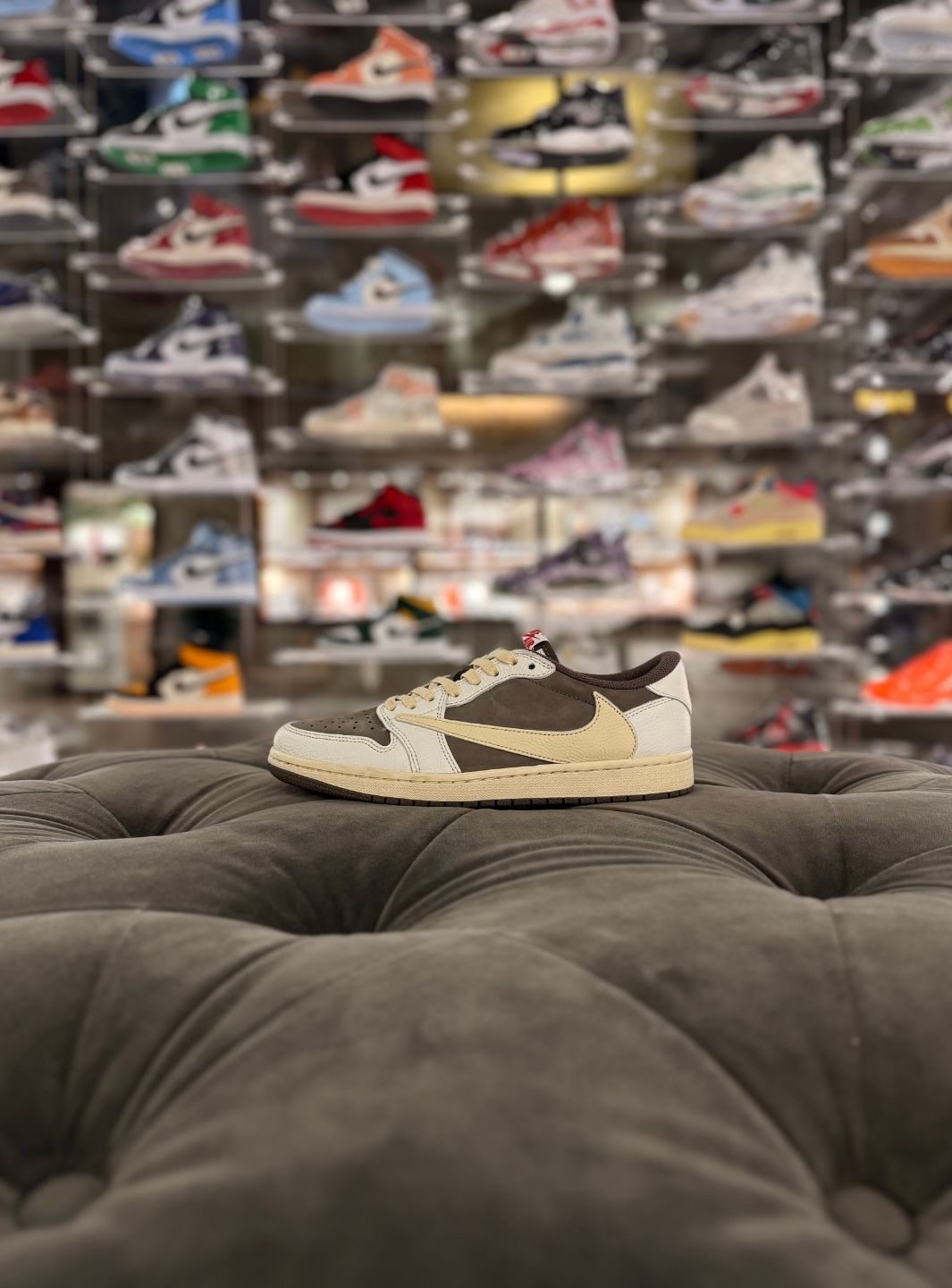 Air Jordan 1 Retro Low OG SP Travis Scott Reverse Mocha - Sneakers Usate | ResellZone