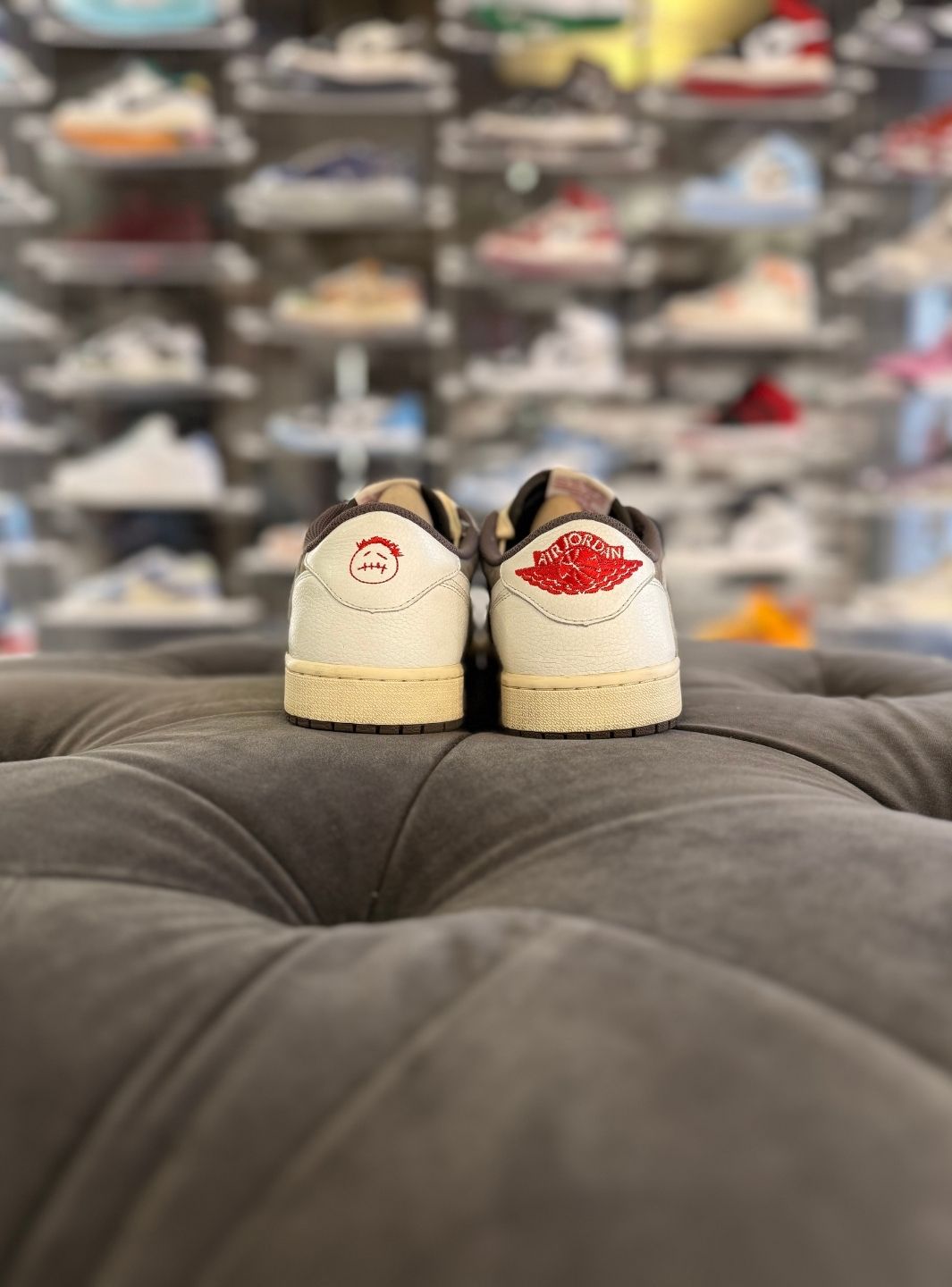 Air Jordan 1 Retro Low OG SP Travis Scott Reverse Mocha - Sneakers Usate | ResellZone