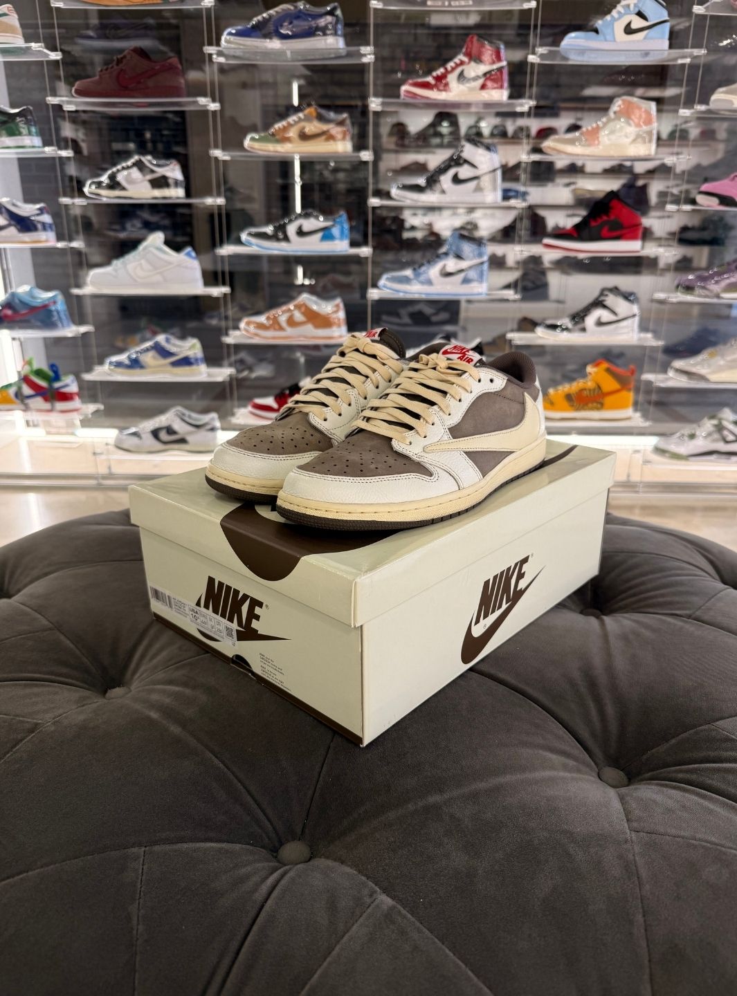 Air Jordan 1 Retro Low OG SP Travis Scott Reverse Mocha - Sneakers Usate | ResellZone