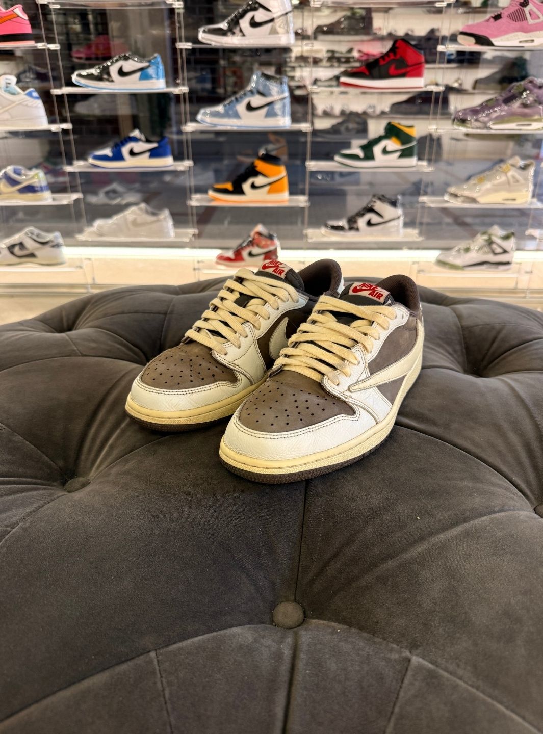 Air Jordan 1 Retro Low OG SP Travis Scott Reverse Mocha - Sneakers Usate | ResellZone