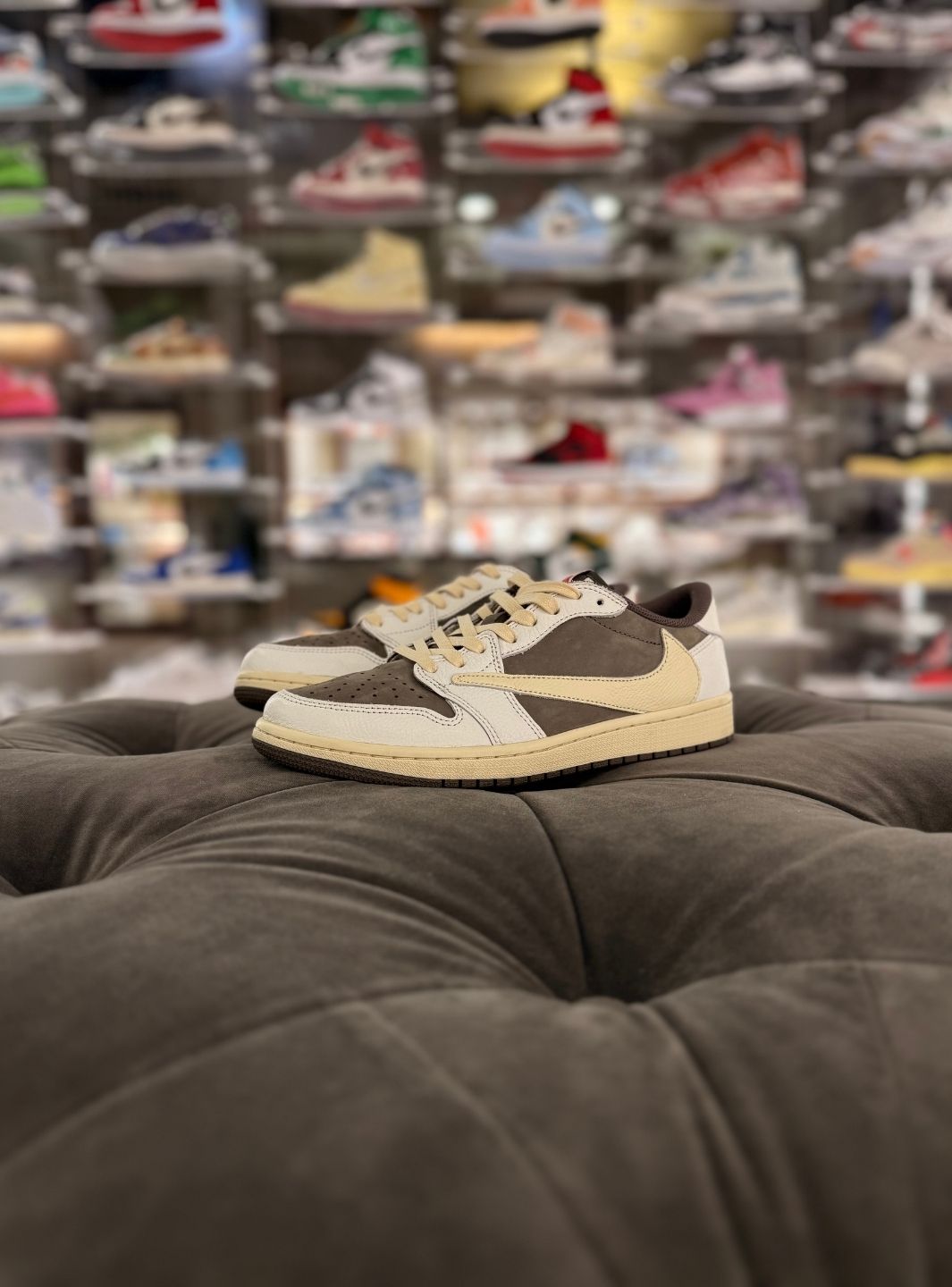 Air Jordan 1 Retro Low OG SP Travis Scott Reverse Mocha - Sneakers Usate | ResellZone