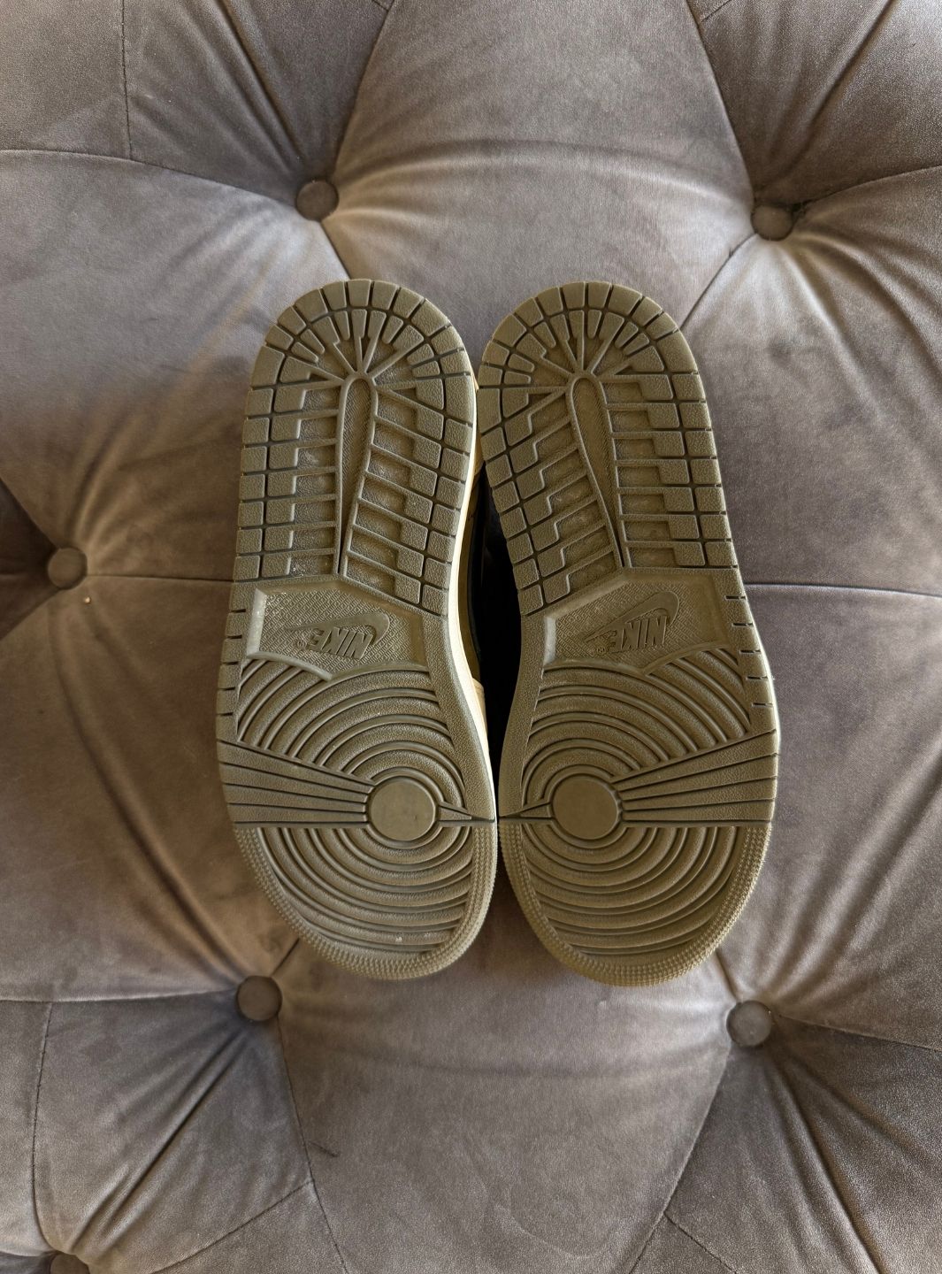 Air Jordan 1 Retro Low OG SP Travis Scott Reverse Olive - Sneakers Usate | ResellZone