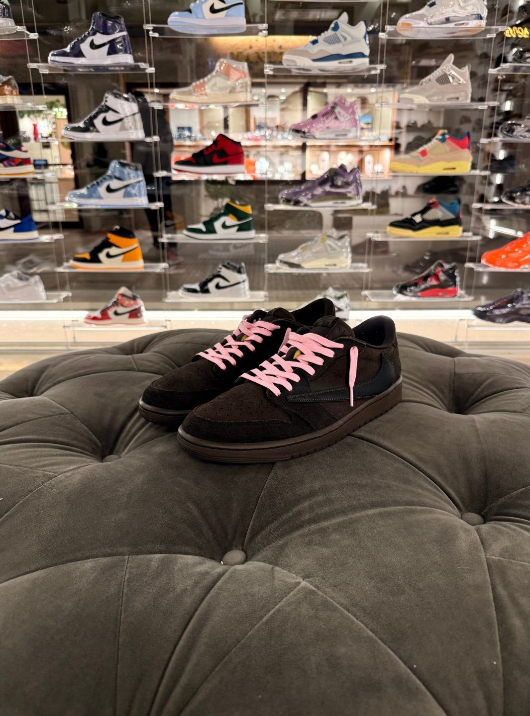 Air Jordan 1 Retro Low OG SP Travis Scott Velvet Brown - Sneakers Usate | ResellZone