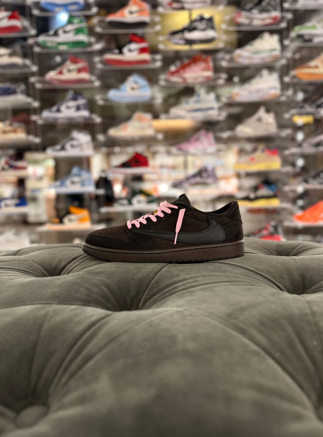 Air Jordan 1 Retro Low OG SP Travis Scott Velvet Brown - Sneakers Usate | ResellZone