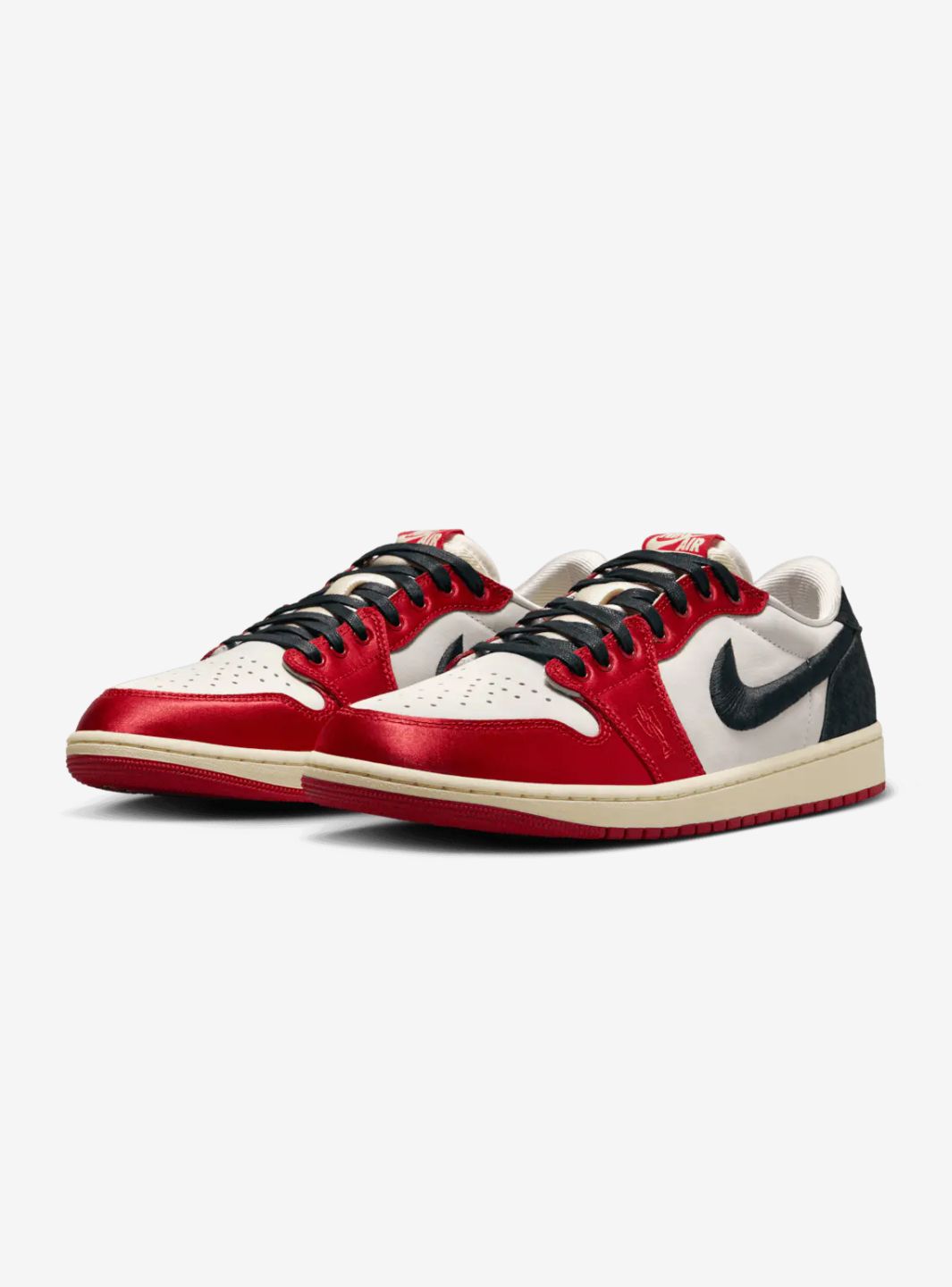 Air Jordan 1 Retro Low OG Trophy Room Away - FN0432-100 | ResellZone