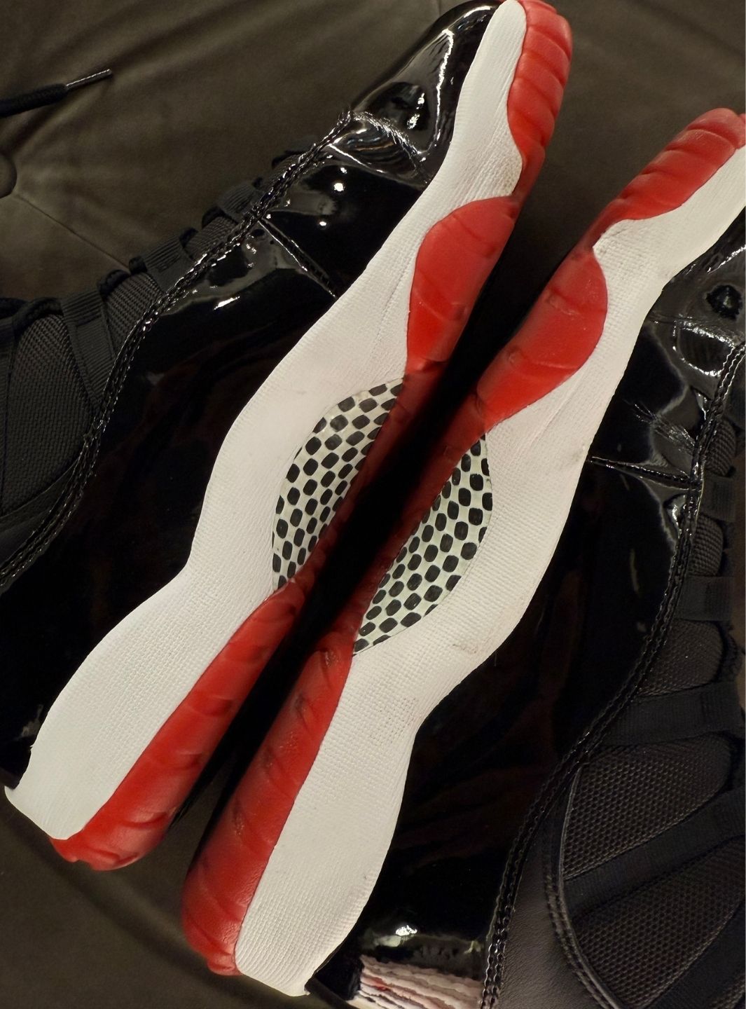 Air Jordan 11 Retro Playoffs Bred (2019) - Sneakers Usate | ResellZone
