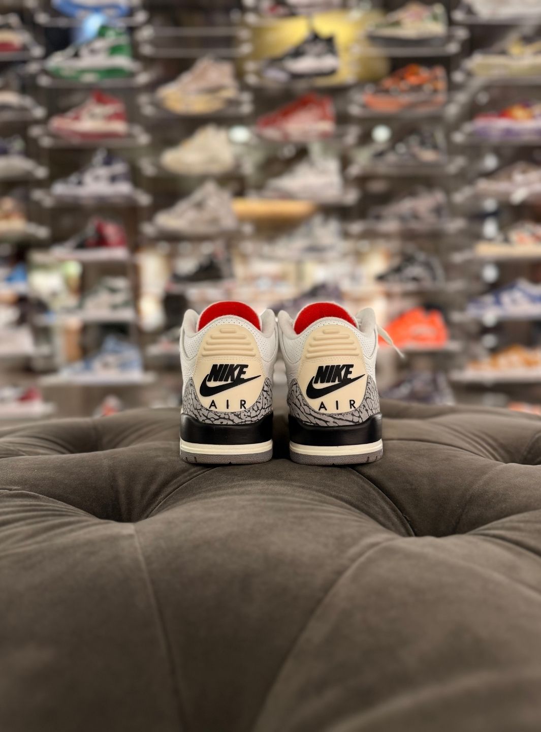 Air Jordan 3 Retro White Cement Reimagined - Sneakers Usate | ResellZone