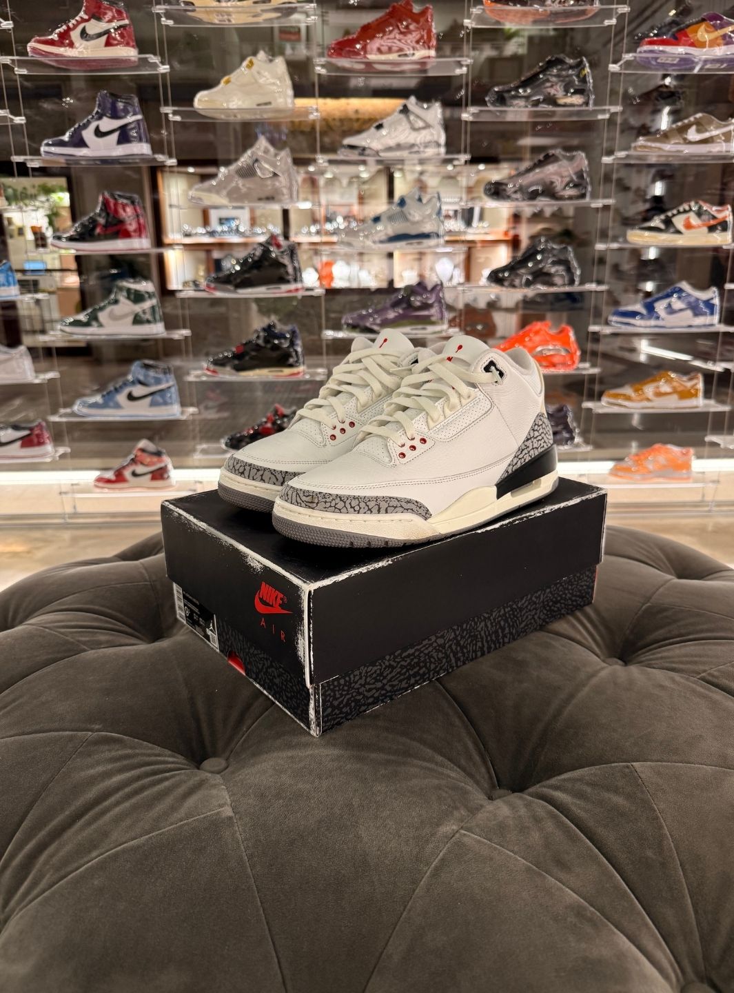 Air Jordan 3 Retro White Cement Reimagined - Sneakers Usate | ResellZone
