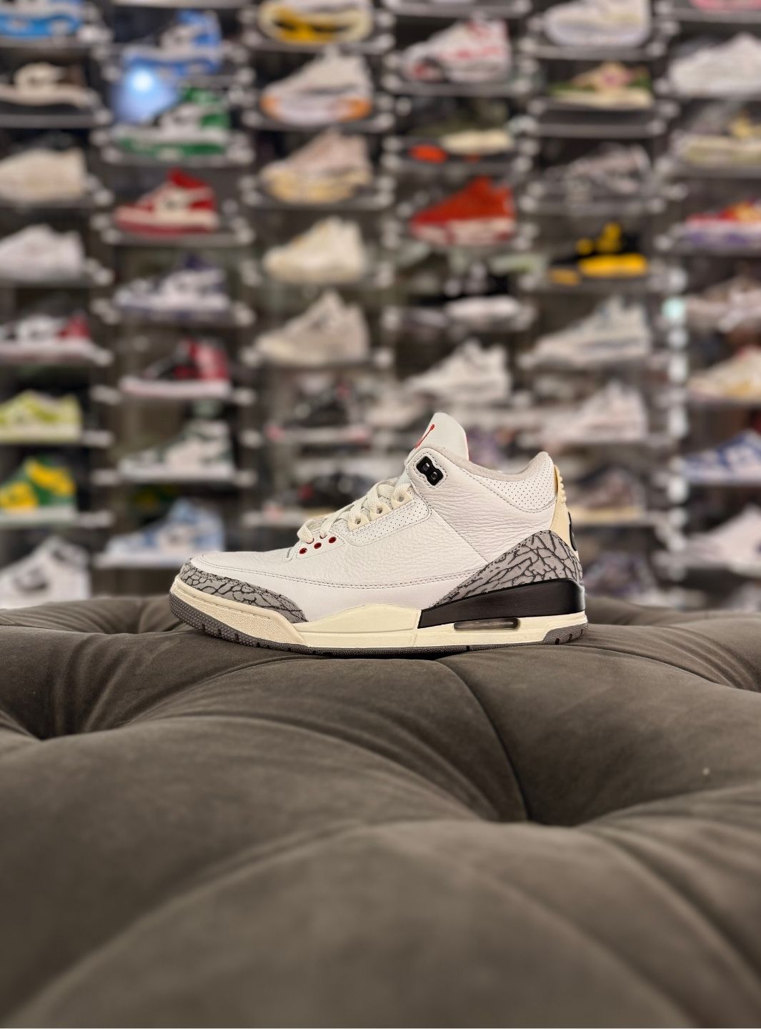 Air Jordan 3 Retro White Cement Reimagined - Sneakers Usate | ResellZone