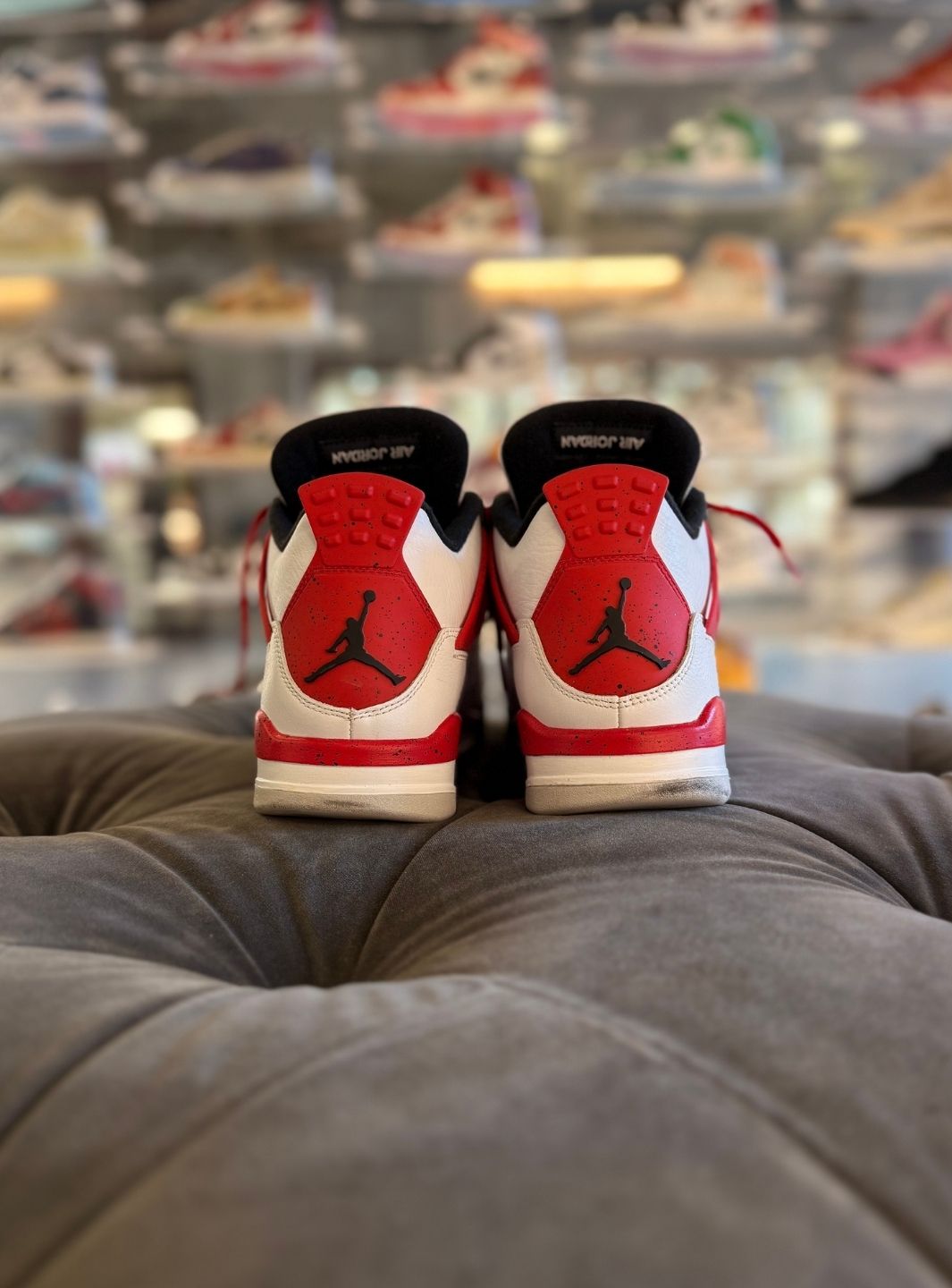 Air Jordan 4 Red Cement - Sneakers Usate | ResellZone