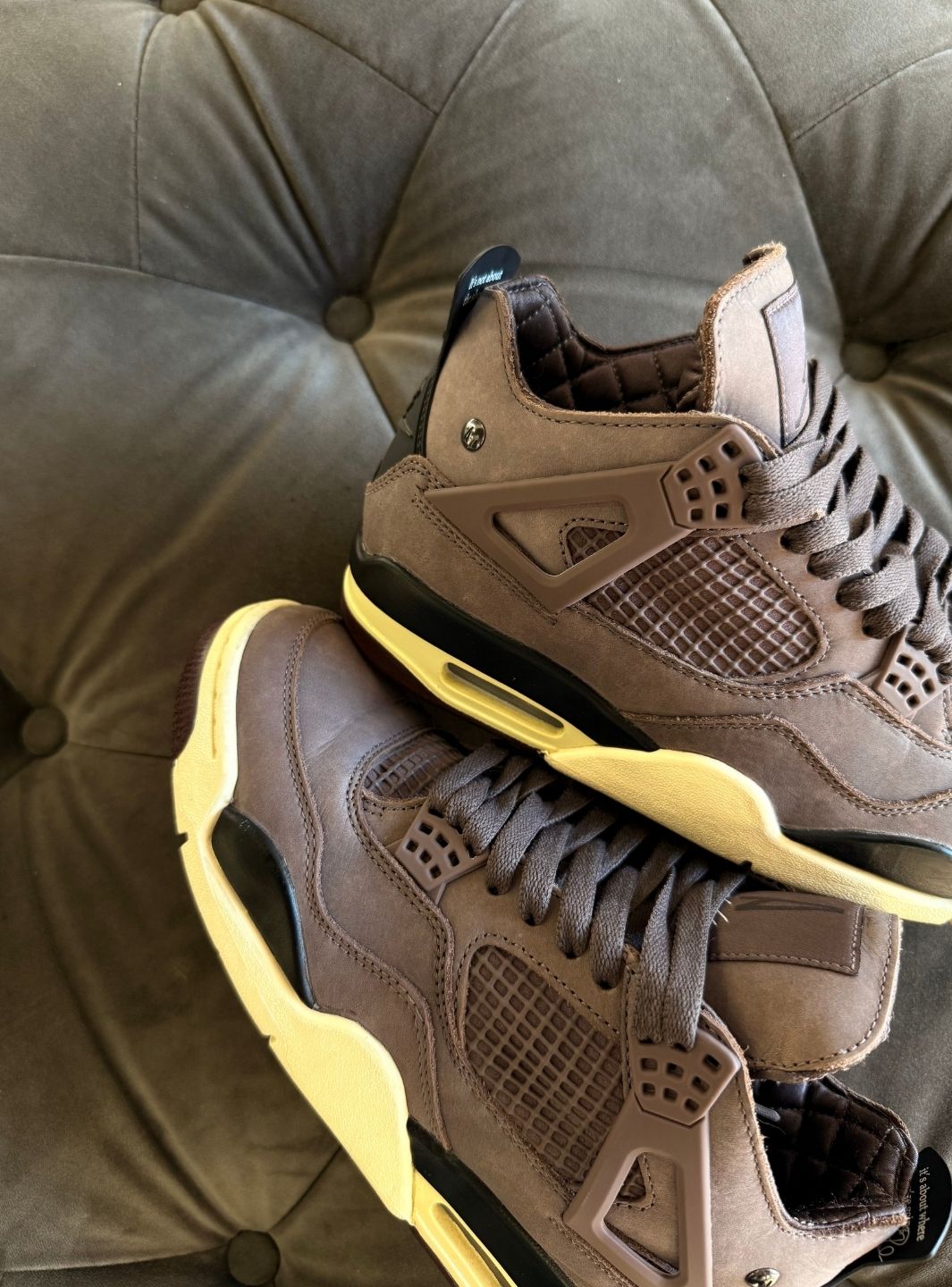 Air Jordan 4 Retro A Ma Maniére Violet Ore - Sneakers Usate | ResellZone