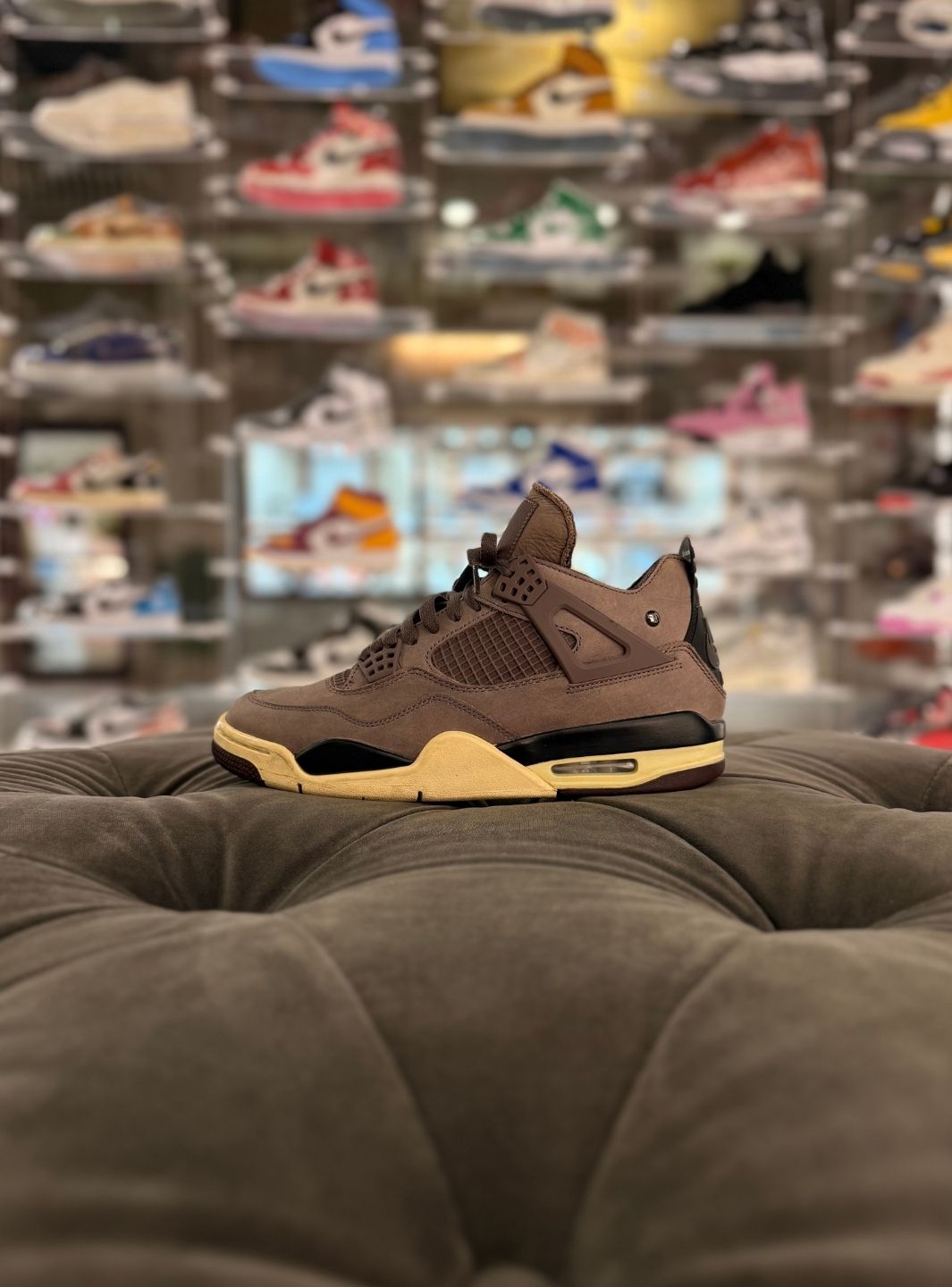 Air Jordan 4 Retro A Ma Maniére Violet Ore - Sneakers Usate | ResellZone
