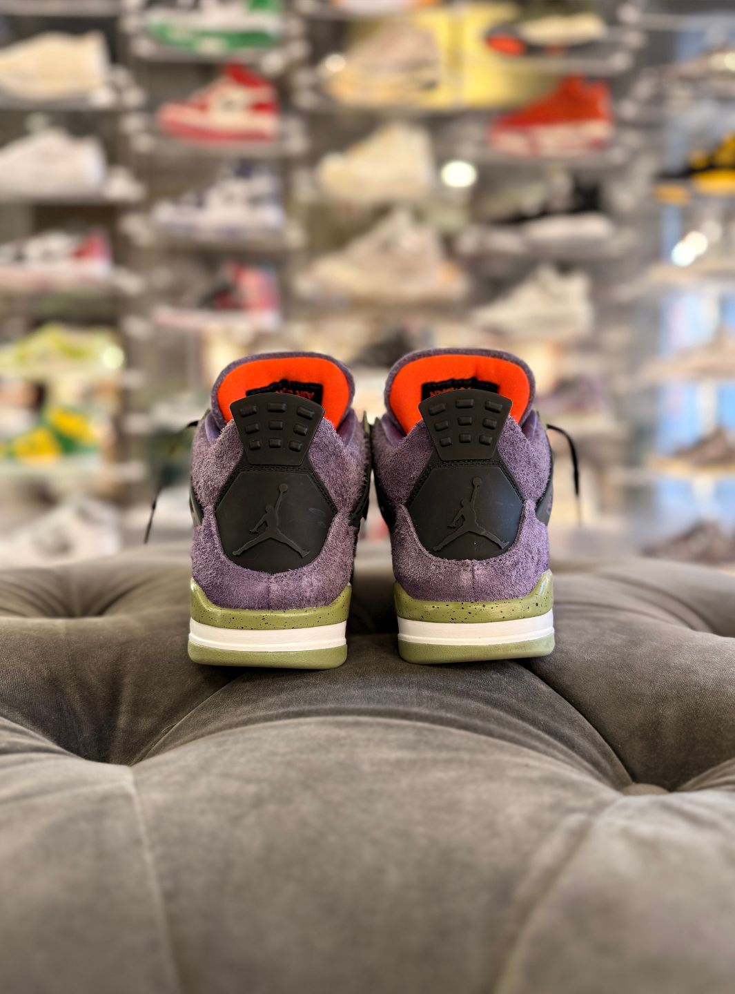 Air Jordan 4 Retro Canyon Purple - Sneakers Usate | ResellZone