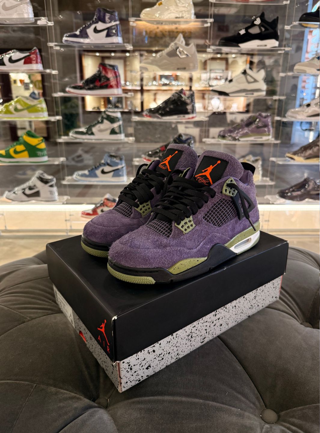 Air Jordan 4 Retro Canyon Purple - Sneakers Usate | ResellZone