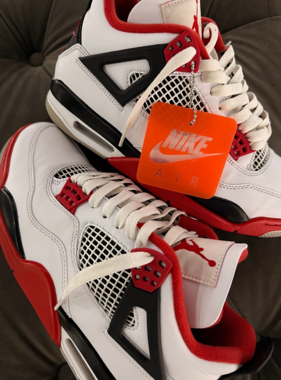 Air Jordan 4 Retro Fire Red (2020) - Sneakers Usate | ResellZone