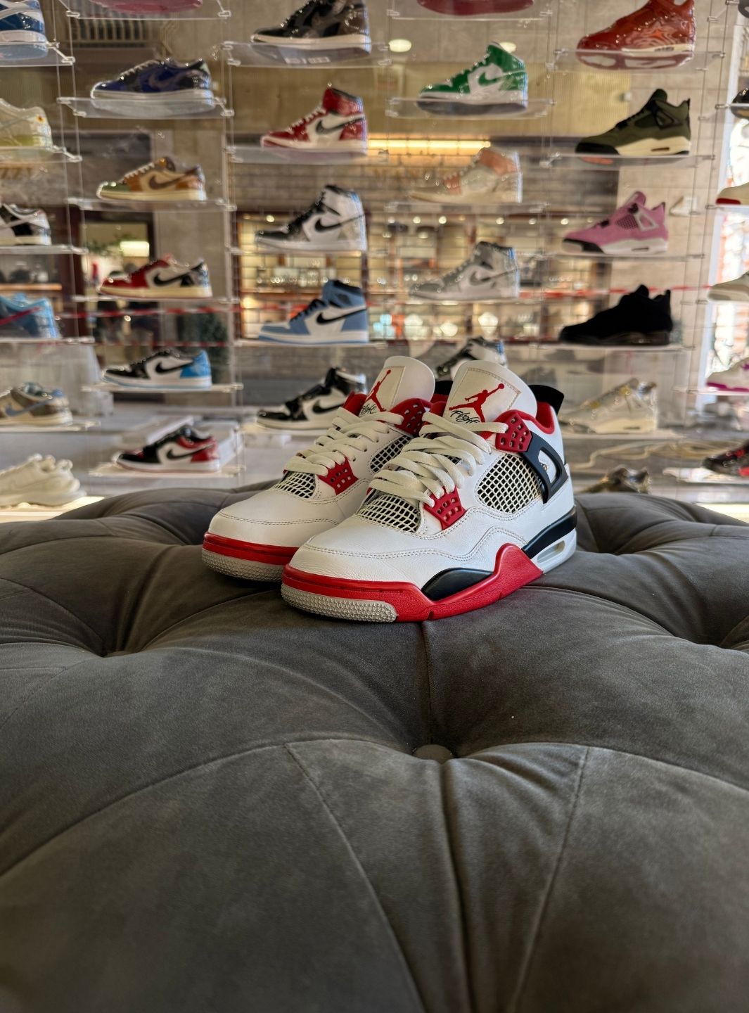 Air Jordan 4 Retro Fire Red (2020) - Sneakers Usate | ResellZone