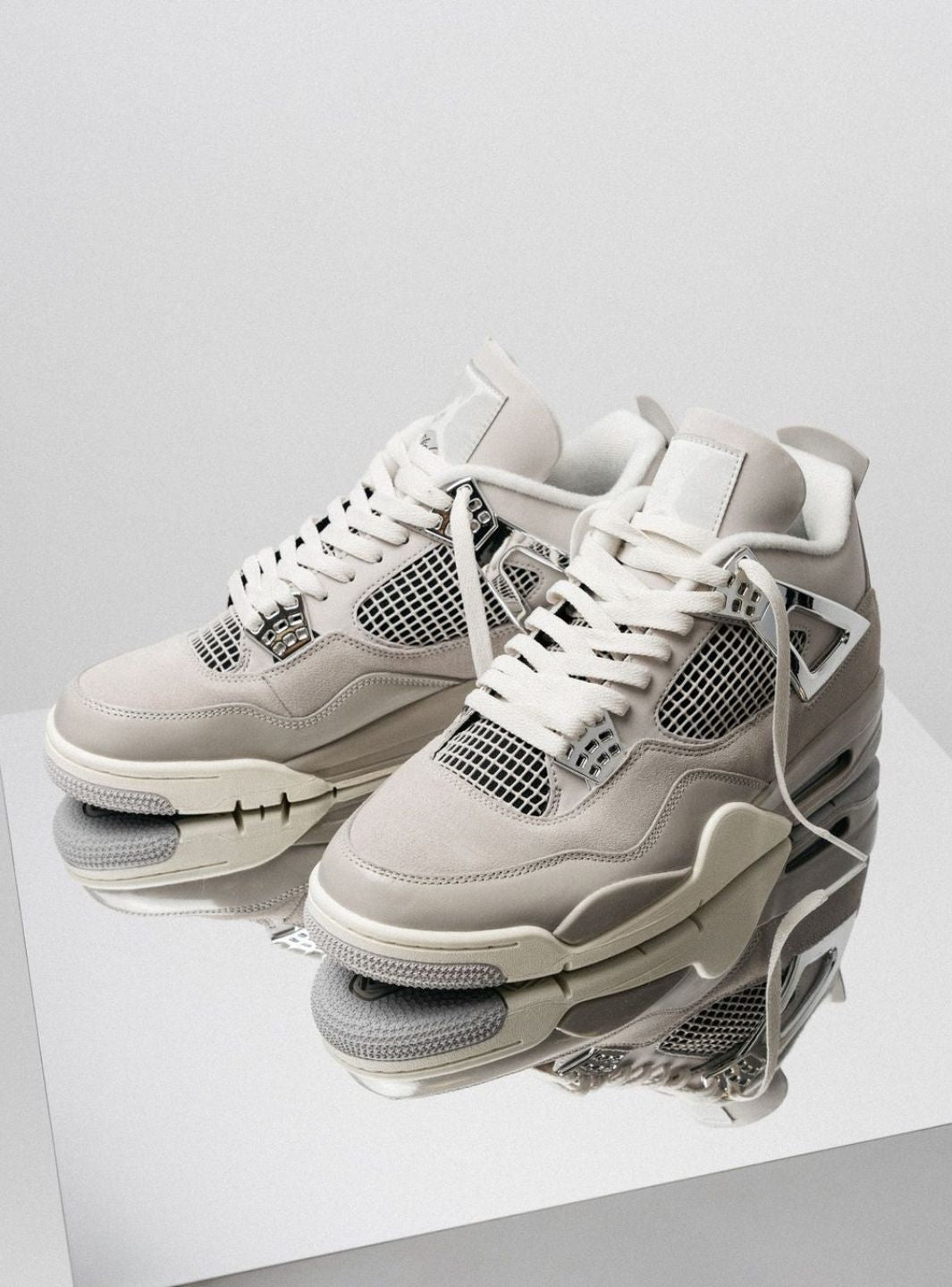 Air Jordan 4 Retro Frozen Moments - AQ9129-001 | ResellZone