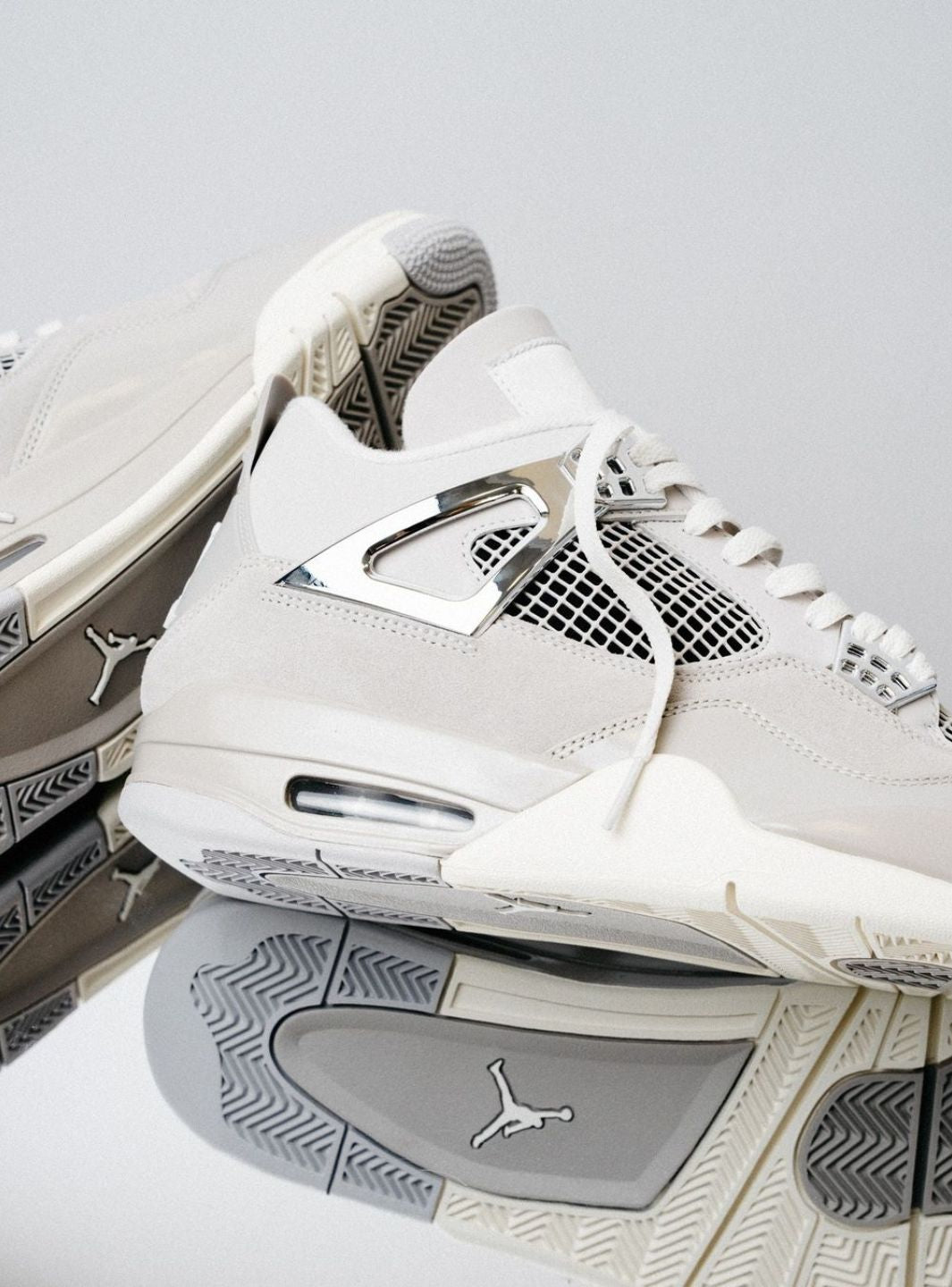 Air Jordan 4 Retro Frozen Moments - AQ9129-001 | ResellZone