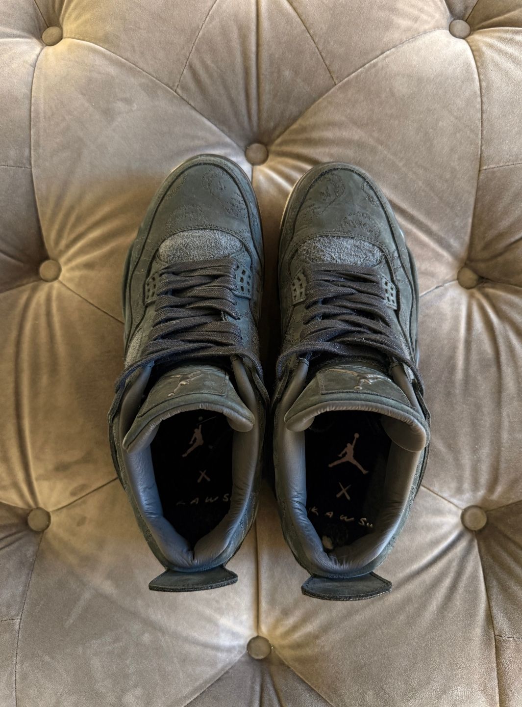 Air Jordan 4 Retro Kaws Black - Sneakers Usate | ResellZone