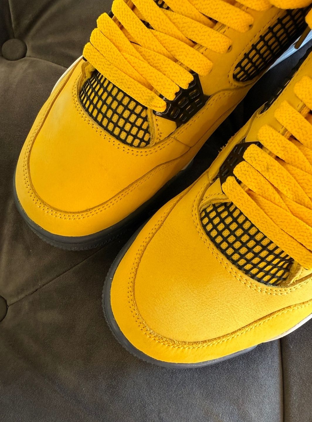 Air Jordan 4 Retro Lightning (2021) - Sneakers Usate | ResellZone