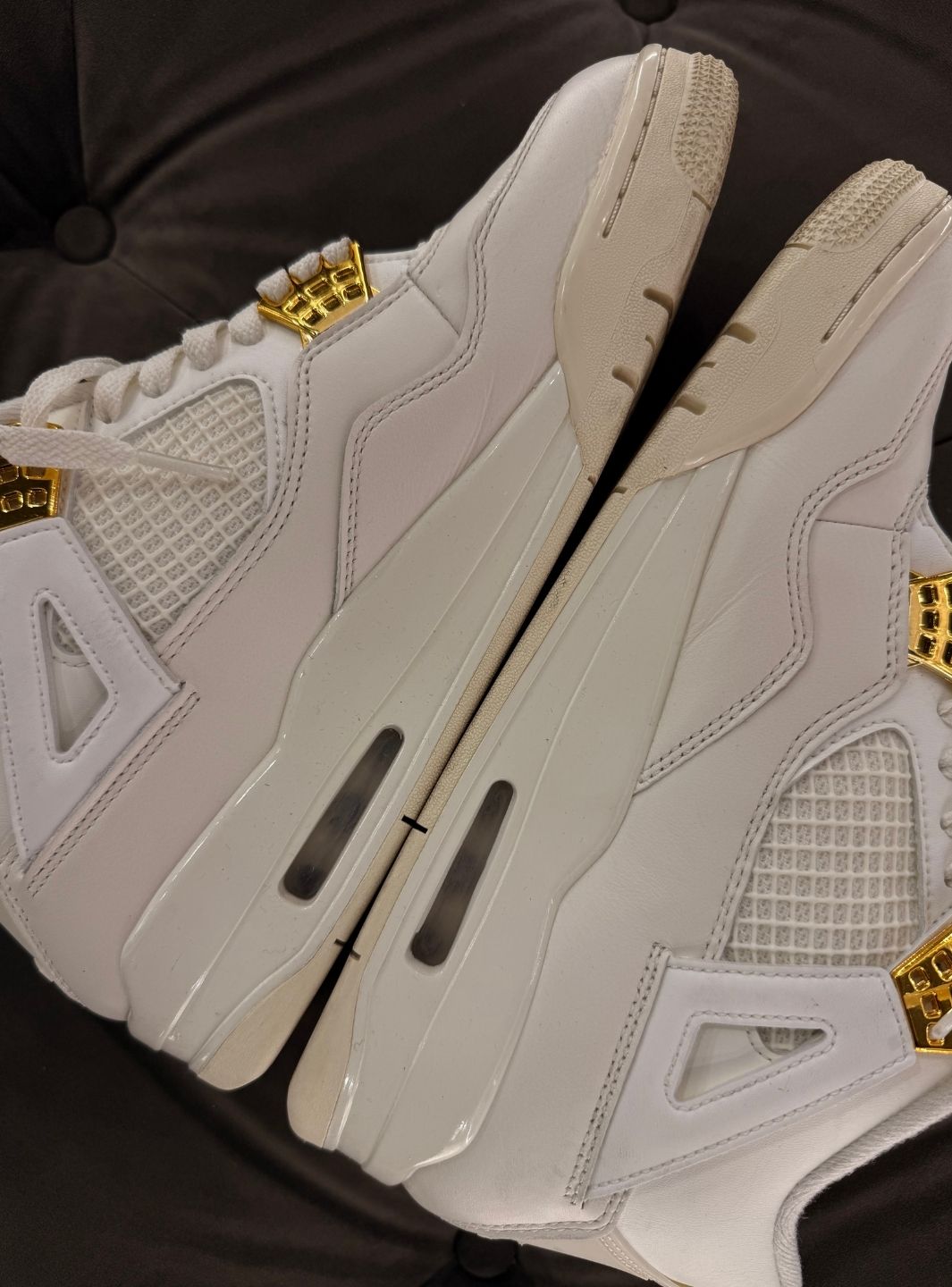 Air Jordan 4 Retro Metallic Gold - Sneakers Usate | ResellZone