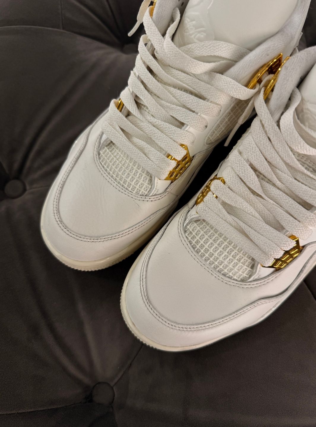 Air Jordan 4 Retro Metallic Gold - Sneakers Usate | ResellZone