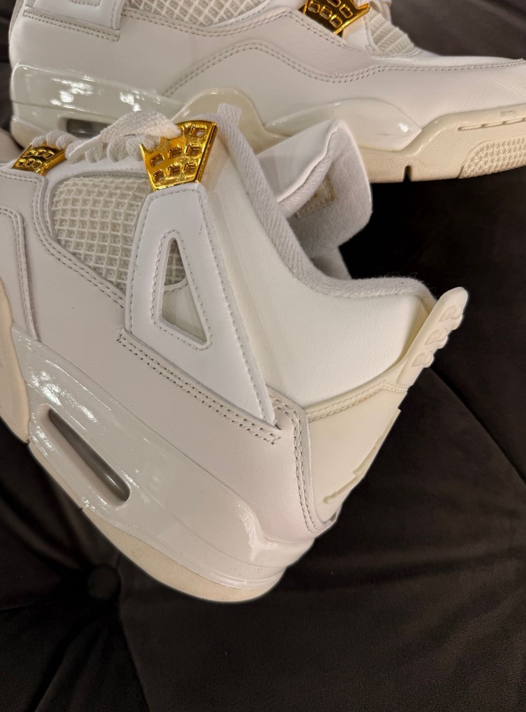 Air Jordan 4 Retro Metallic Gold - Sneakers Usate | ResellZone