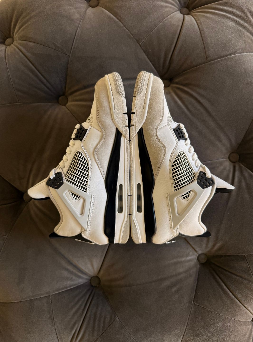 Air Jordan 4 Retro Military Black - Sneakers Usate | ResellZone