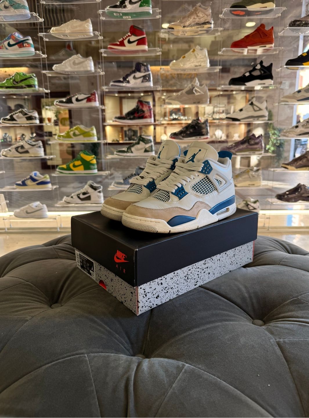 Air Jordan 4 Retro Military Blue (2024) - Sneakers Usate | ResellZone