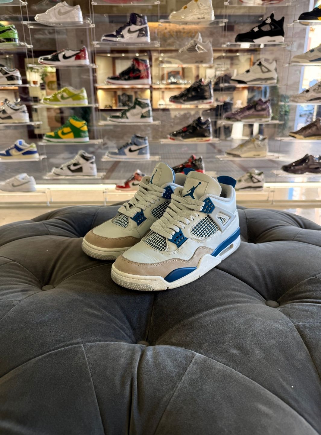 Air Jordan 4 Retro Military Blue (2024) - Sneakers Usate | ResellZone