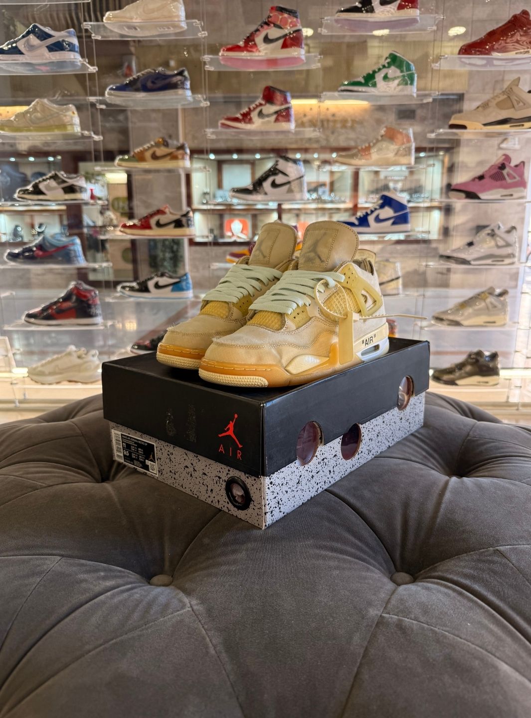 Air Jordan 4 Retro Off-White Sail - Sneakers Usate | ResellZone