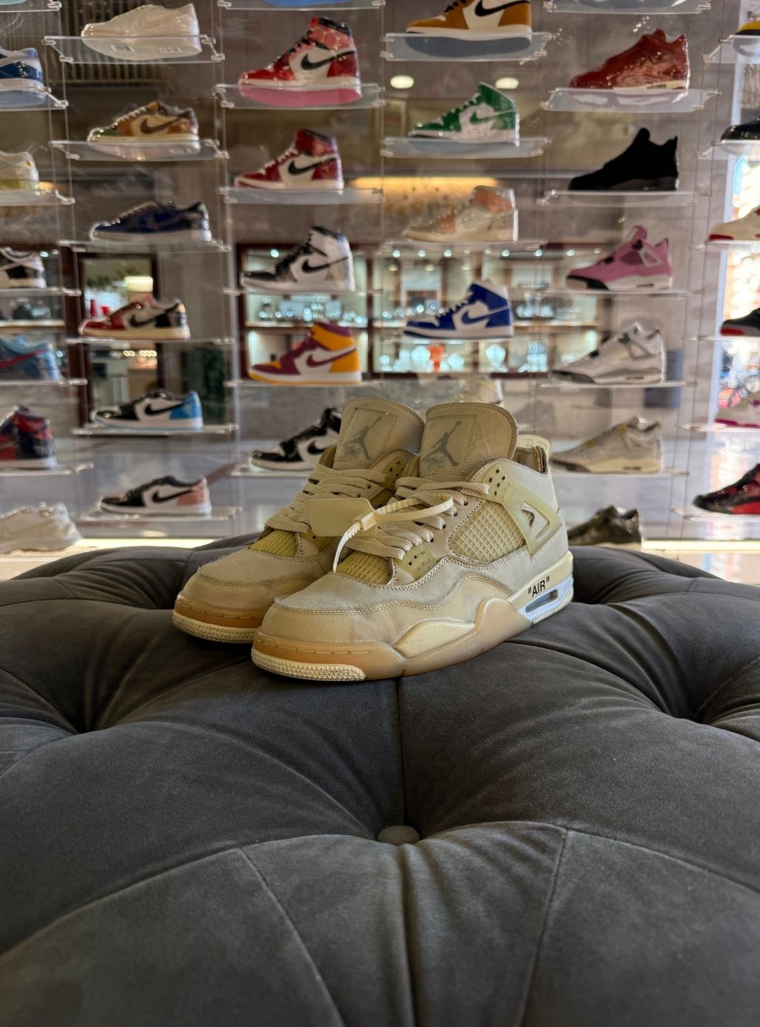 Air Jordan 4 Retro Off-White Sail - Sneakers Usate | ResellZone