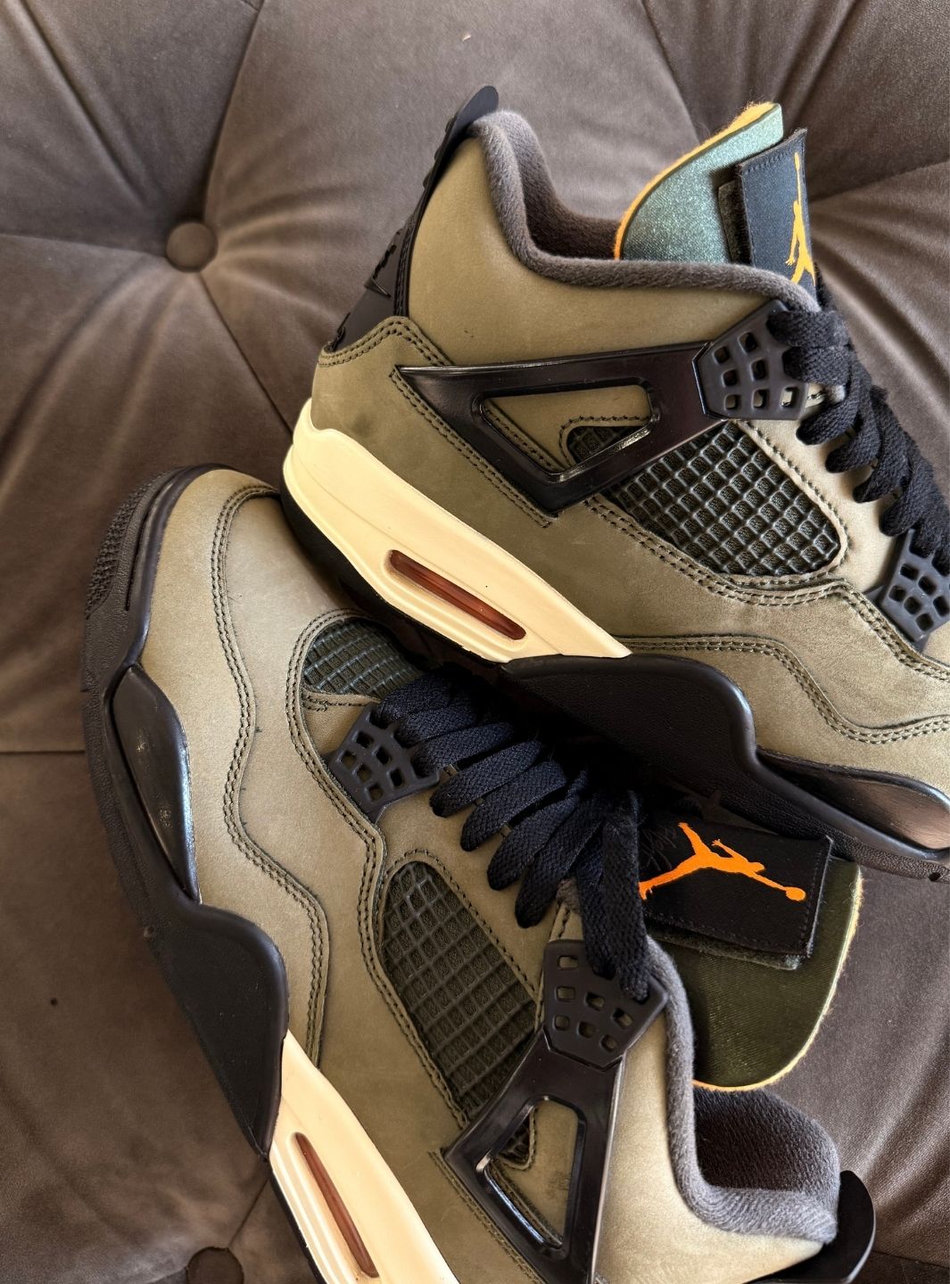 Air Jordan 4 Retro OG SP Undefeated - Sneakers Usate | ResellZone