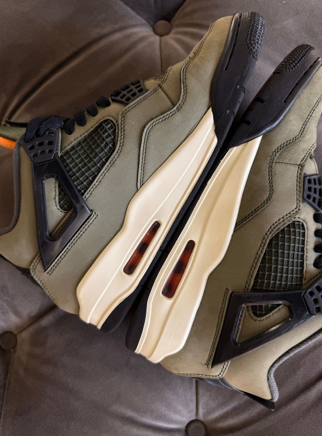 Air Jordan 4 Retro OG SP Undefeated - Sneakers Usate | ResellZone