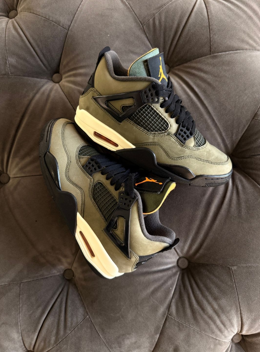 Air Jordan 4 Retro OG SP Undefeated - Sneakers Usate | ResellZone