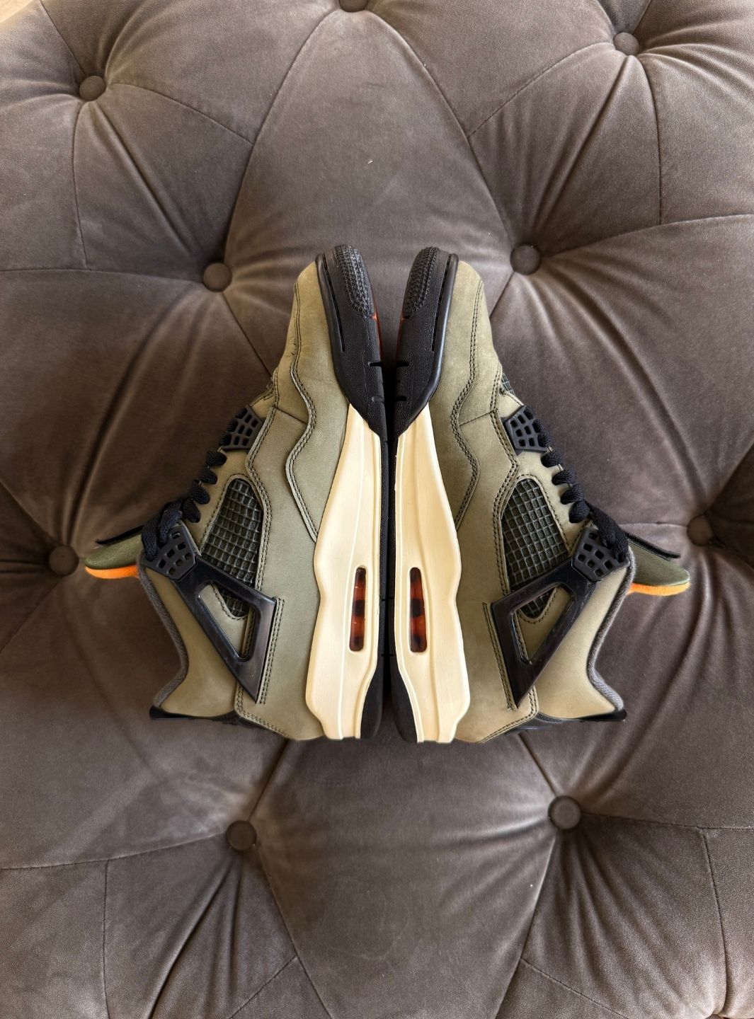 Air Jordan 4 Retro OG SP Undefeated - Sneakers Usate | ResellZone