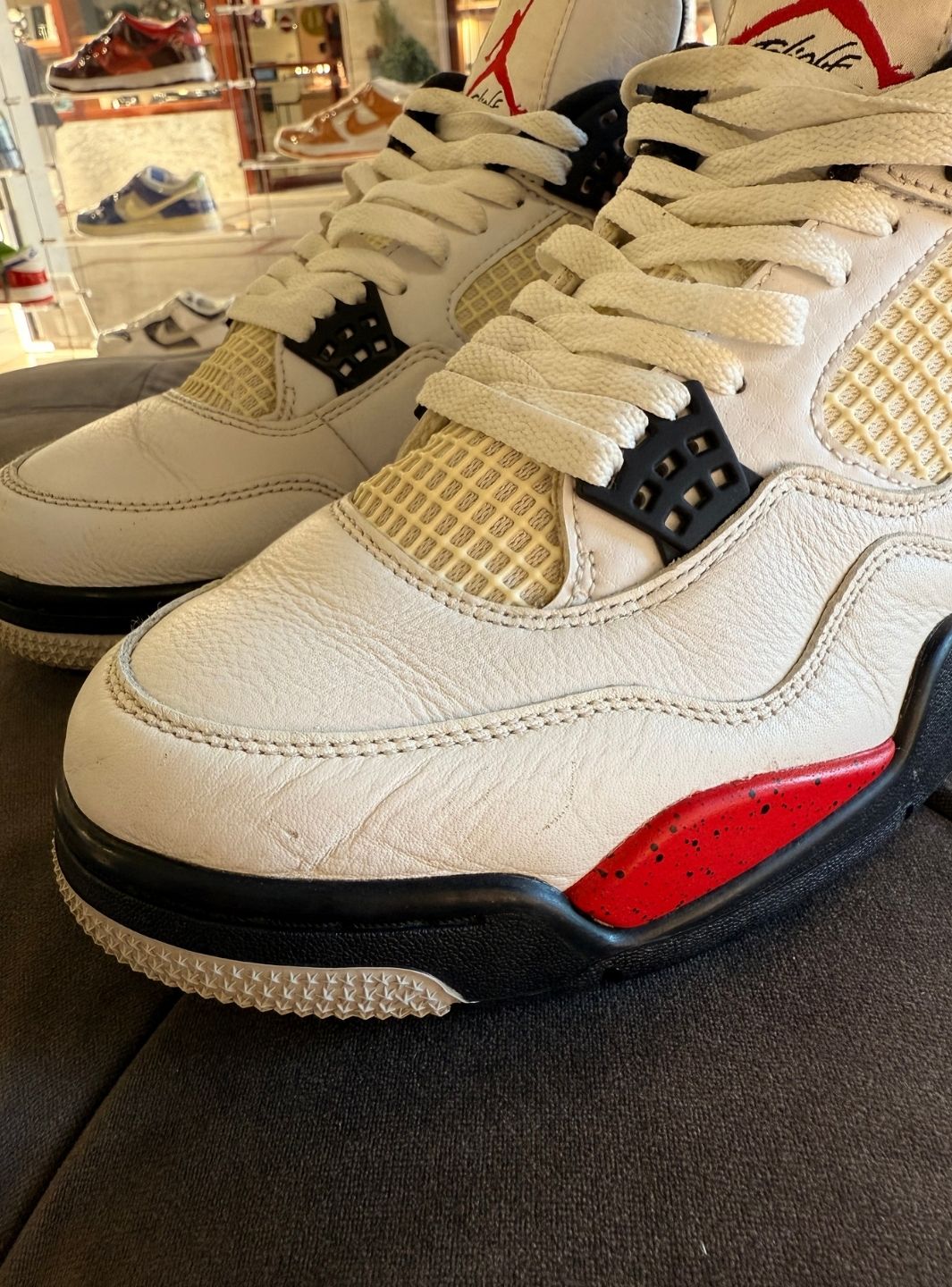 Air Jordan 4 Retro Red Cement - Sneakers Usate | ResellZone