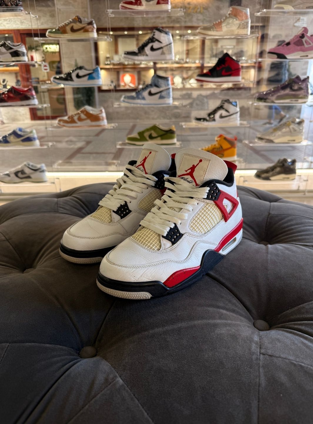 Air Jordan 4 Retro Red Cement - Sneakers Usate | ResellZone