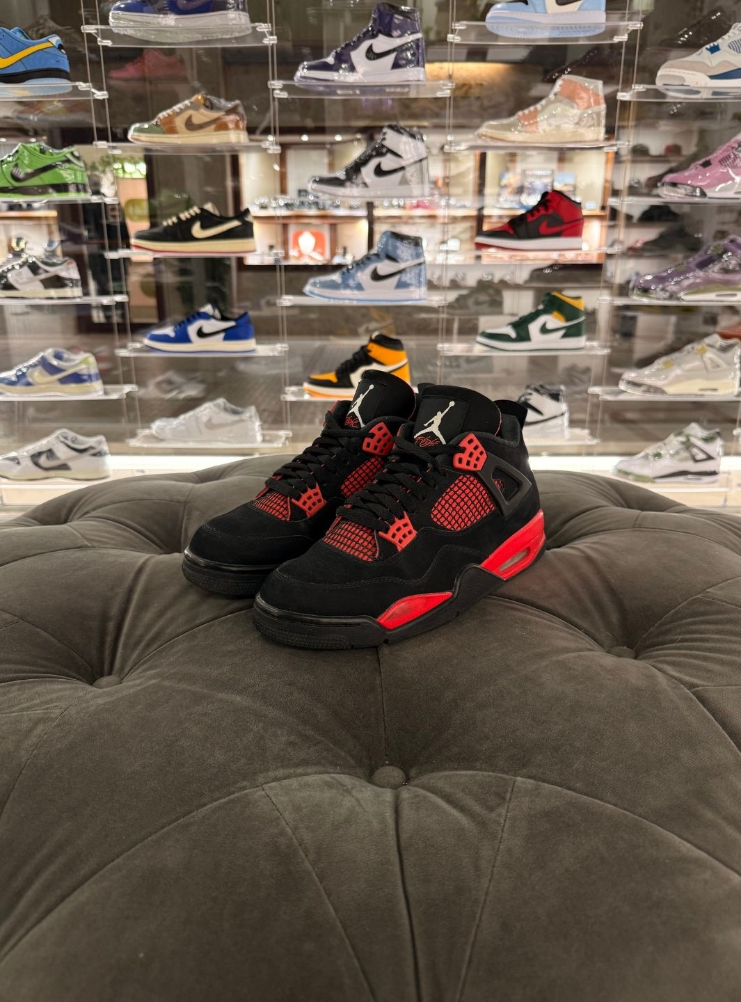 Air Jordan 4 Retro Red Thunder - Sneakers Usate | ResellZone