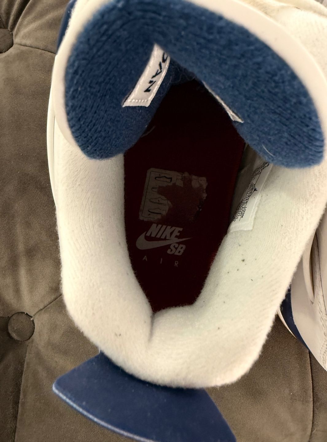 Air Jordan 4 Retro SB Navy - Sneakers Usate | ResellZone