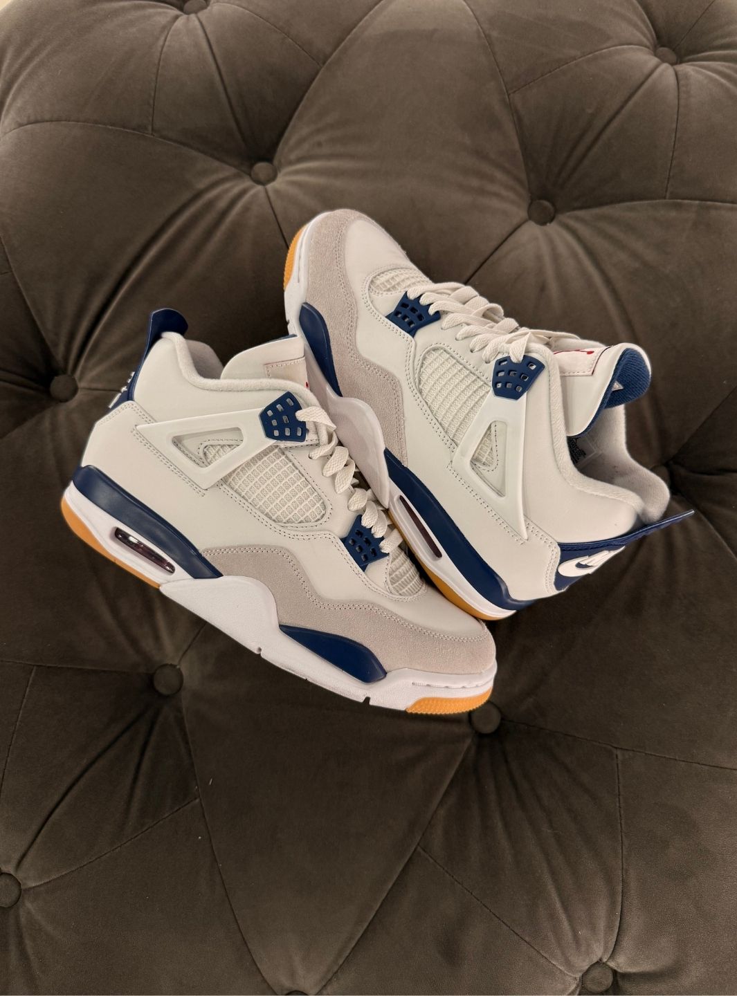 Air Jordan 4 Retro SB Navy - Sneakers Usate | ResellZone