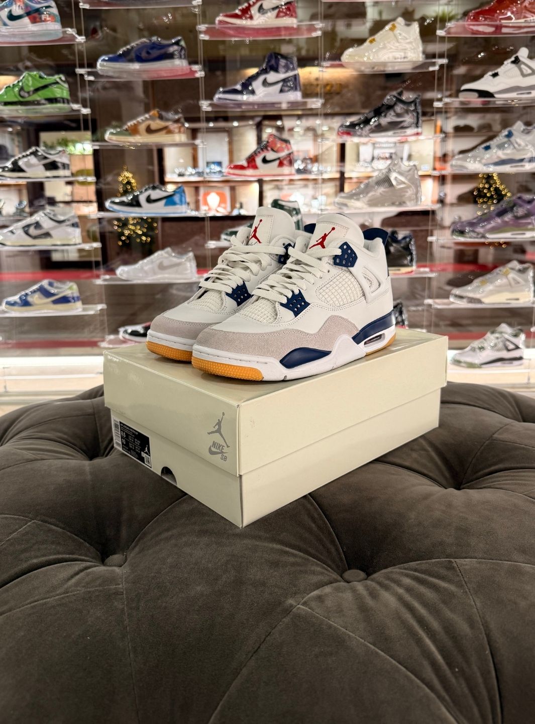 Air Jordan 4 Retro SB Navy - Sneakers Usate | ResellZone