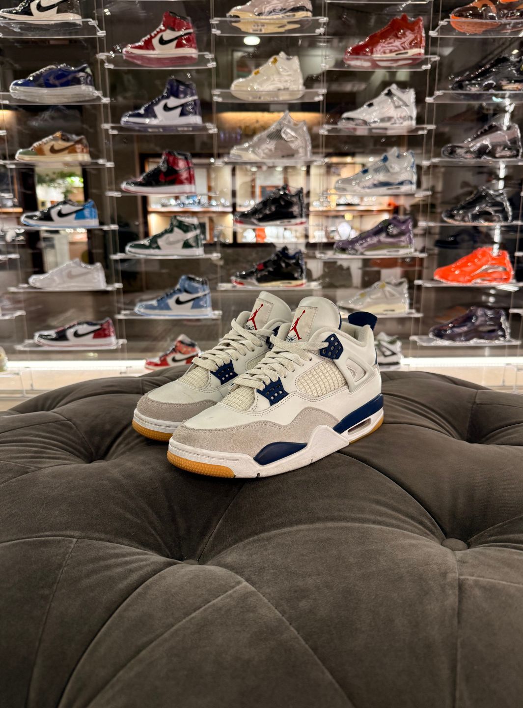 Air Jordan 4 Retro SB Navy - Sneakers Usate | ResellZone