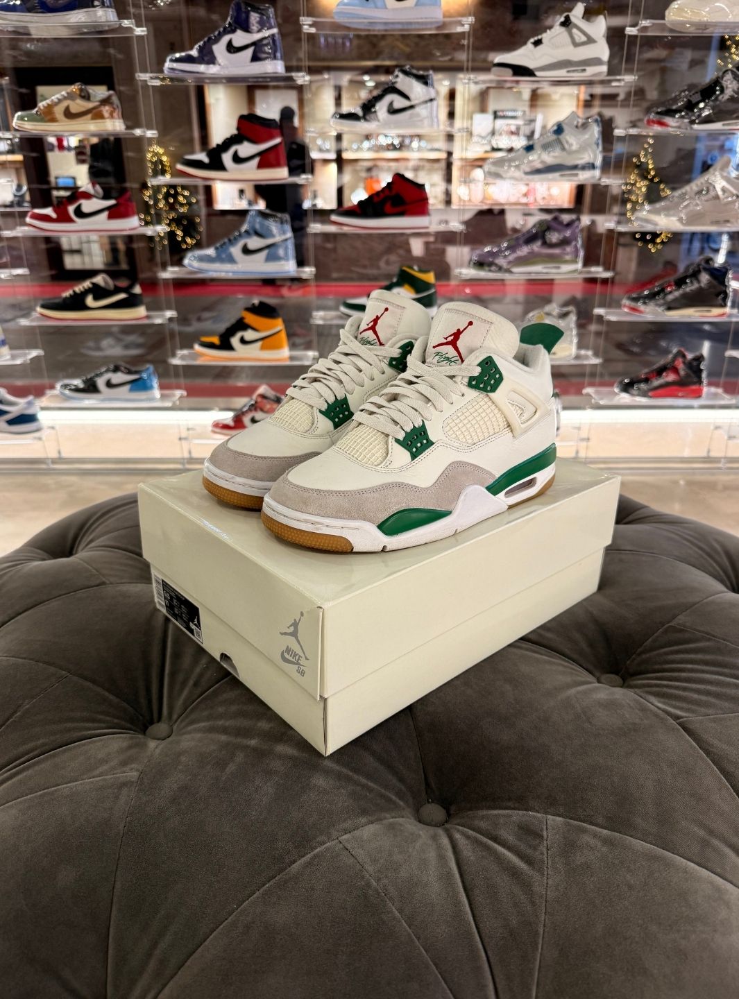 Air Jordan 4 Retro SB Pine Green - Sneakers Usate | ResellZone