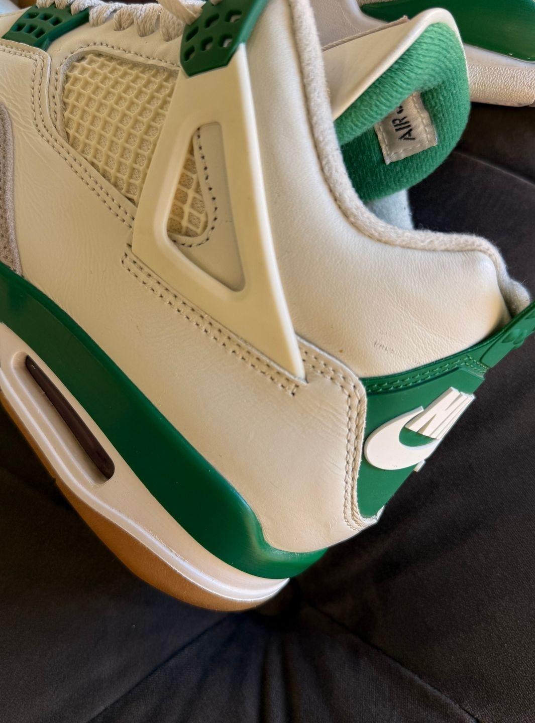 Air Jordan 4 Retro SB Pine Green - Sneakers Usate | ResellZone