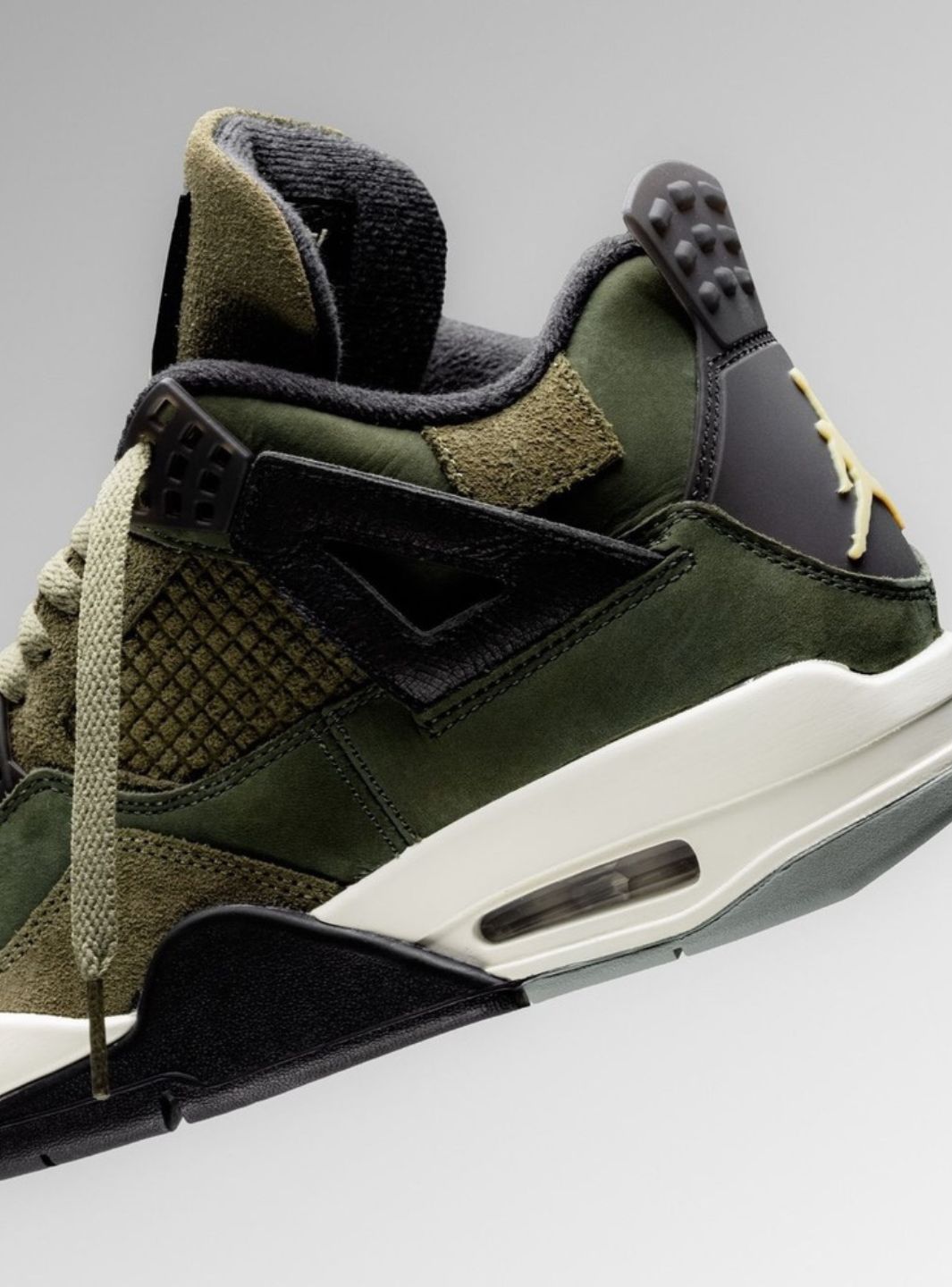 Air Jordan 4 Retro SE Craft Medium Olive - FB9927-200 | ResellZone
