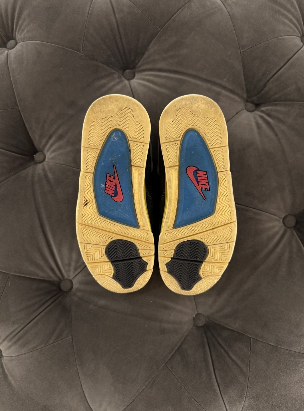 Air Jordan 4 Retro Union Off Noir - Sneakers Usate | ResellZone