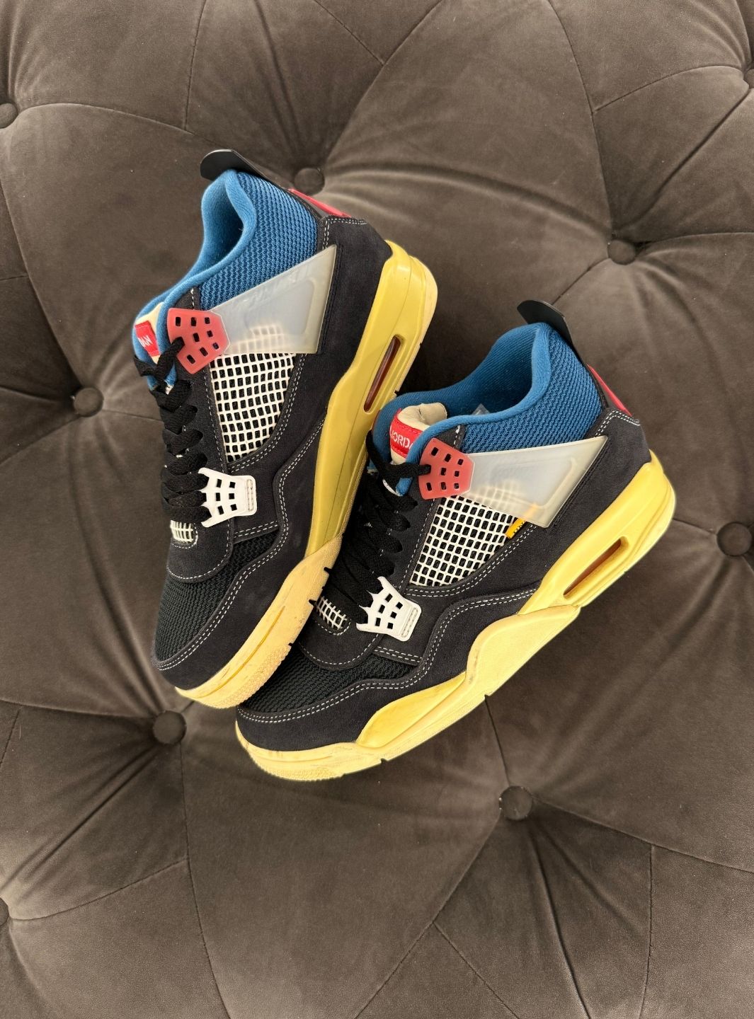 Air Jordan 4 Retro Union Off Noir - Sneakers Usate | ResellZone