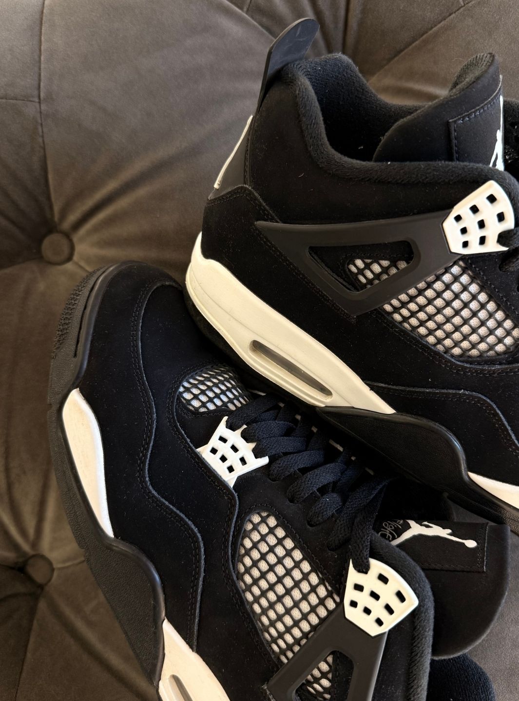 Air Jordan 4 Retro White Thunder - Sneakers Usate | ResellZone