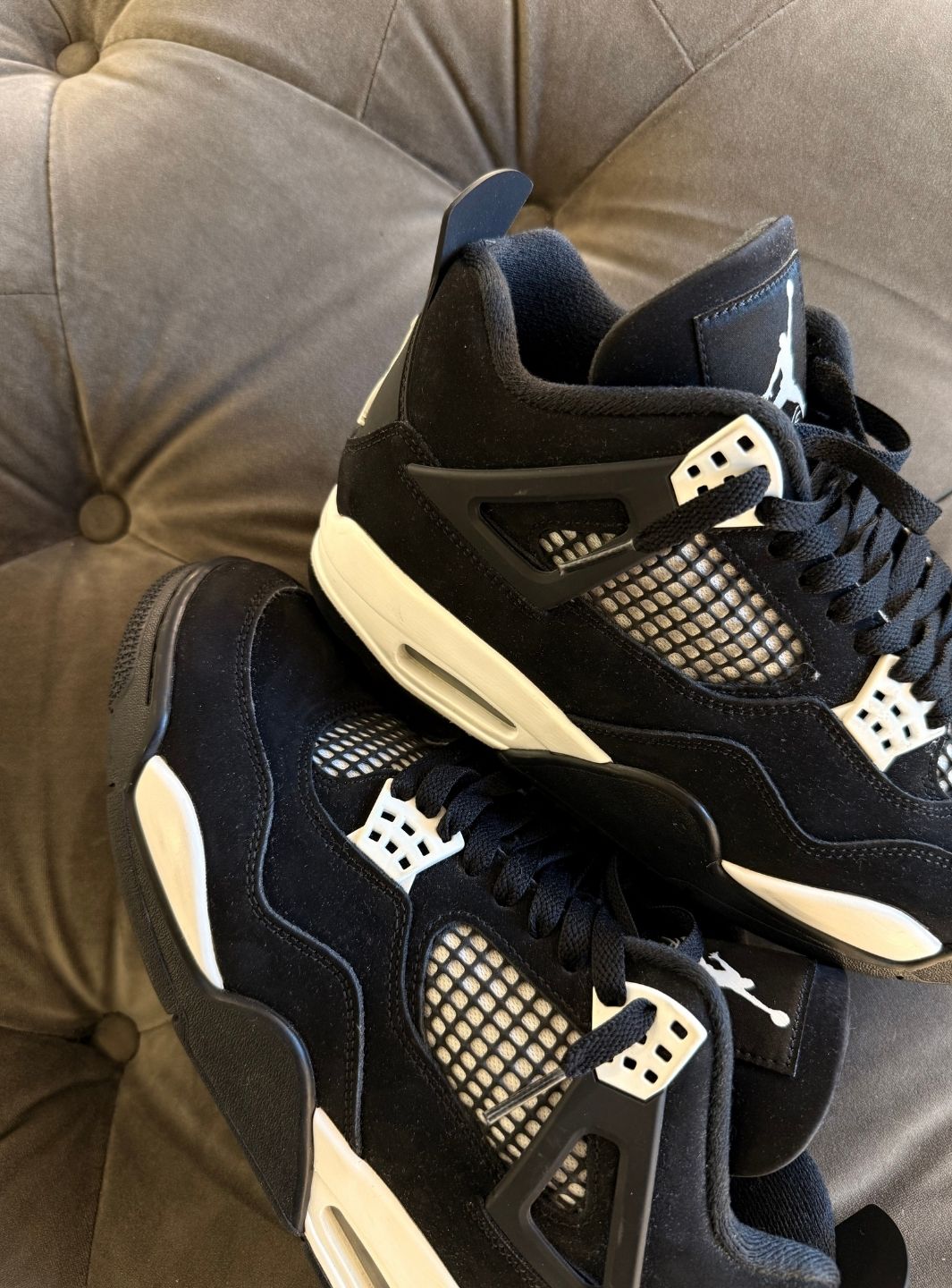 Air Jordan 4 Retro White Thunder - Sneakers Usate | ResellZone